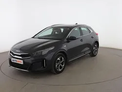 Gris Usado 2023 Kia XCeed SUV | 19.999 € (Precio justo)
