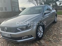 Gris / plata Usado 2014 VW Passat Advance Berlina | 10.599 € (Precio justo)