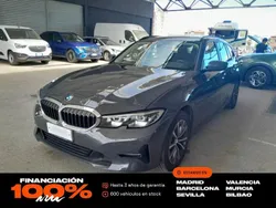 Gris Usado 2022 BMW 330e Comfort Edition Familiar | 24.850 € (Super precio)