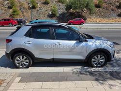 Gris / plata Usado 2022 Kia Stonic SUV | 15.000 € (Buen precio)