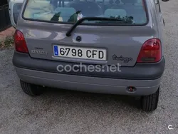 Gris / plata Usado 2003 Renault Twingo Expression Utilitario | 3200 €