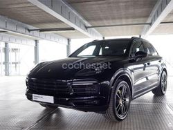 Negro Usado 2021 Porsche Cayenne SUV | 63.880 €