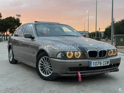 Beige Usado 2003 BMW 530 Berlina | 3300 € (Super precio)