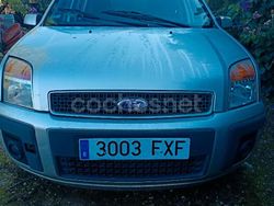 Gris / plata Usado 2008 Ford Fusion Berlina | 2795 € (Buen precio)