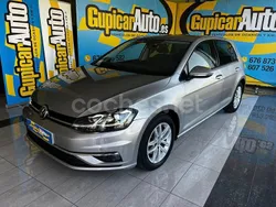 Gris / plata Usado 2018 VW Golf VII Advance Berlina | 16.900 € (Precio justo)