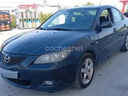 Negro Usado 2005 Mazda 3 Active Berlina | 1600 € (Precio justo)