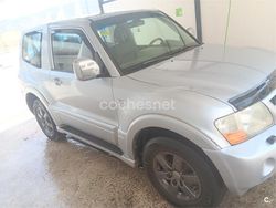Gris / plata Usado 2006 Mitsubishi Montero Intense SUV | 13.000 €