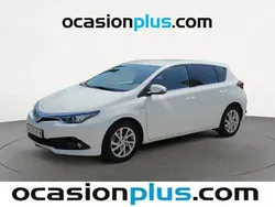 Blanco Usado 2017 Toyota Auris Hybrid Active Utilitario | 14.750 € (Precio justo)