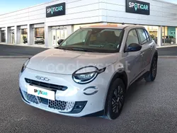 Gris / plata Nuevo 2025 Fiat 600 SUV | 24.200 € (Precio justo)