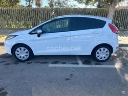 Blanco Usado 2010 Ford Fiesta Trend Utilitario | 4400 € (Precio justo)