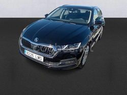 Negro Usado 2021 Skoda Octavia Style Familiar | 17.990 € (Precio justo)