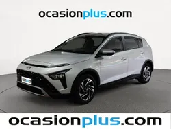 Gris plata Usado 2022 Hyundai Bayon SUV | 12.228 € (Precio justo)