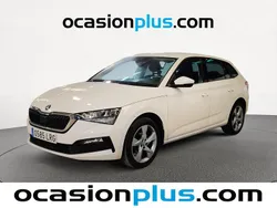 Blanco Usado 2021 Skoda Scala Ambition Utilitario | 15.637 € (Precio justo)