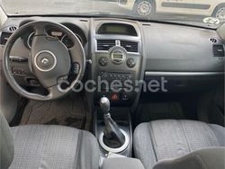 Gris / plata Usado 2007 Renault Mégane II Dynamique Berlina | 1750 € (Super precio)