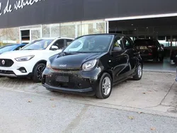 Negro Usado 2021 Smart ForFour Electric Drive Utilitario | 12.650 € (Precio justo)