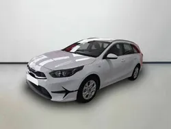 Blanco Nuevo 2024 Kia Ceed Familiar | 25.150 € (Precio justo)