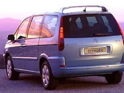Azul Usado 2011 Citroën C8 Seduction Monovolumen | 7990 € (Un poco caro)