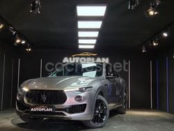 Gris / plata Usado 2017 Maserati Levante SUV | 35.990 € (Precio justo)