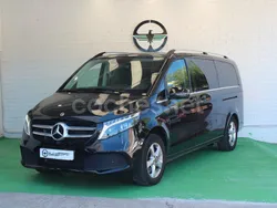 Negro Usado 2023 Mercedes V300 Avantgarde Monovolumen | 71.500 € (Precio justo)