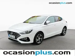 Blanco Usado 2022 Hyundai i30 Berlina | 18.000 € (Precio justo)