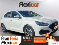 Blanco Usado 2024 Hyundai i30 Berlina | 17.490 € (Precio justo)