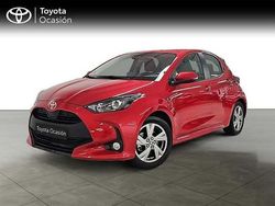 Azul Usado 2024 Toyota Yaris Hybrid Active Berlina | 21.890 € (Precio justo)