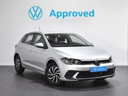Gris / plata Usado 2024 VW Polo Life Berlina | 21.500 € (Precio justo)