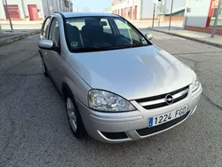 Gris Usado 2006 Opel Corsa Utilitario | 3500 € (Precio justo)