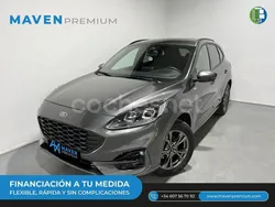 Gris / plata Usado 2023 Ford Kuga ST-Line SUV | 30.500 € (Un poco caro)