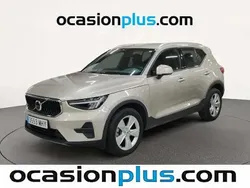 Gris Usado 2023 Volvo XC40 Core SUV | 28.364 € (Buen precio)
