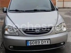 Gris / plata Usado 2006 Kia Carens EX Monovolumen | 2600 €