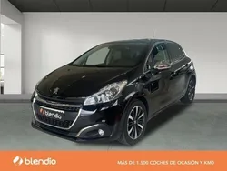 Negro Usado 2018 Peugeot 208 Allure Utilitario | 8990 € (Precio justo)