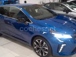 Azul Nuevo 2024 Mitsubishi Colt Berlina | 20.500 € (Un poco caro)
