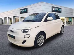 Blanco Usado 2023 Fiat 500e Action Berlina | 13.740 € (Precio justo)