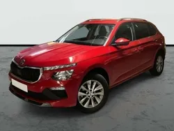 Rojo Usado 2024 Skoda Kamiq Selection SUV | 18.790 € (Buen precio)
