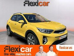 Amarillo Usado 2023 Kia Stonic SUV | 16.990 € (Precio justo)