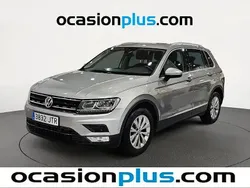 Gris plata Usado 2016 VW Tiguan Advance SUV | 21.900 € (Precio justo)