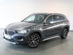 Gris / plata Usado 2022 BMW X1 Executive SUV | 32.850 € (Un poco caro)