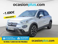 Gris / plata Usado 2022 Fiat 500X Cross SUV | 18.590 € (Precio justo)