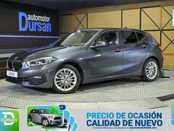 Gris Usado 2020 BMW 118 Comfort Edition Utilitario | 24.290 € (Precio justo)