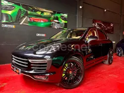 Negro Usado 2015 Porsche Cayenne Turbo SUV | 34.890 €