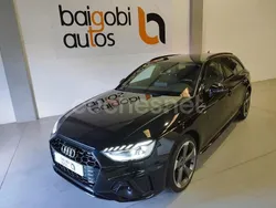 Negro Usado 2020 Audi A4 Comfort Familiar | 28.990 € (Precio justo)