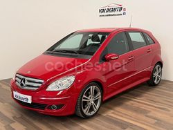 Rojo Usado 2008 Mercedes B180 Monovolumen | 8900 € (Caro)