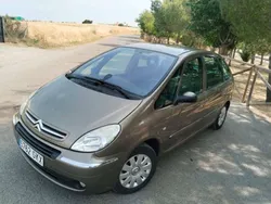 Marrón Usado 2009 Citroën Xsara Picasso Exclusive Monovolumen | 4900 € (Un poco caro)