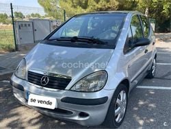 Gris / plata Usado 2002 Mercedes A170 Classic Monovolumen | 1700 €