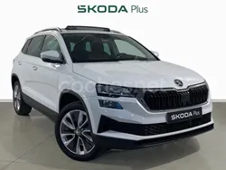 Blanco luna Usado 2023 Skoda Karoq Style SUV | 25.990 € (Un poco caro)