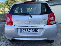 Gris / plata Usado 2009 Suzuki Alto GL Utilitario | 5990 € (Un poco caro)