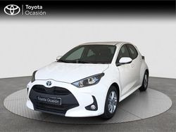 Blanco Usado 2021 Toyota Yaris Hybrid Active Berlina | 17.440 € (Precio justo)