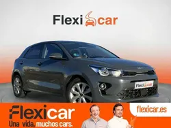 Gris Usado 2022 Kia Rio Berlina | 13.190 € (Precio justo)