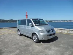 Gris / plata Usado 2005 VW Multivan Comfortline Monovolumen | 15.990 € (Un poco caro)